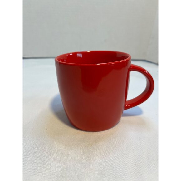 Starbucks 2017 Red Mug with Gold Logo - Picture 2 of 8